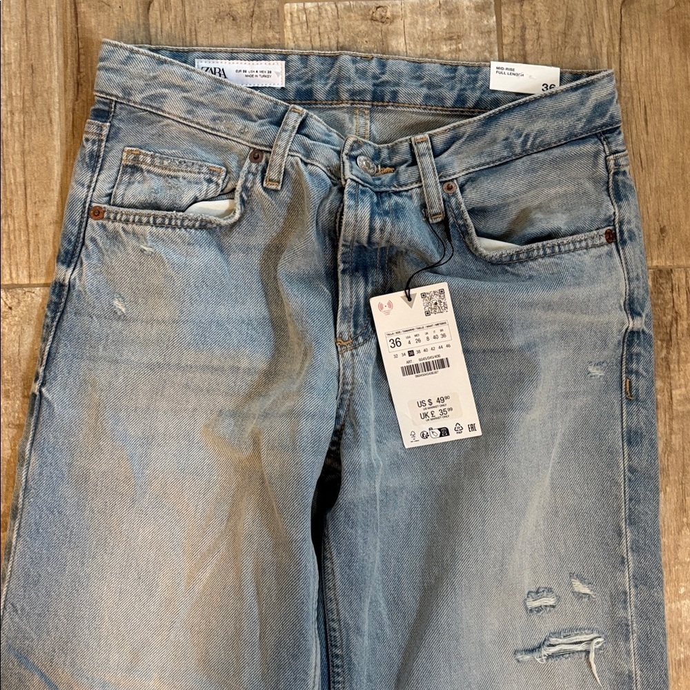 Zara NWT, Mid-rise, Full Length, Wide Leg Jeans - Picture 2 of 3